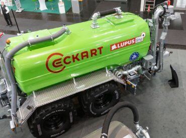 aDJI_20251113083303_0028_D